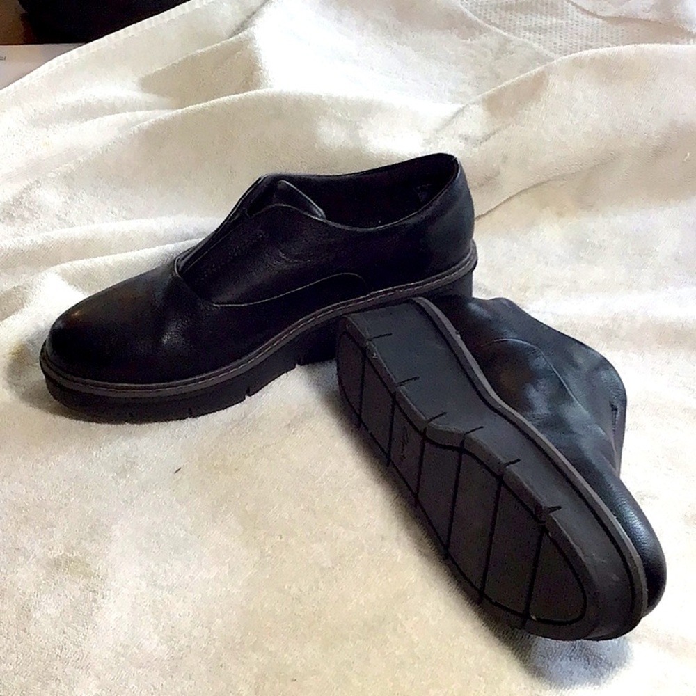 Clarks platform loafers 8.5